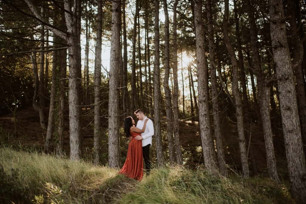 beach-couple-shoot-editorial-wedding-photographer-20